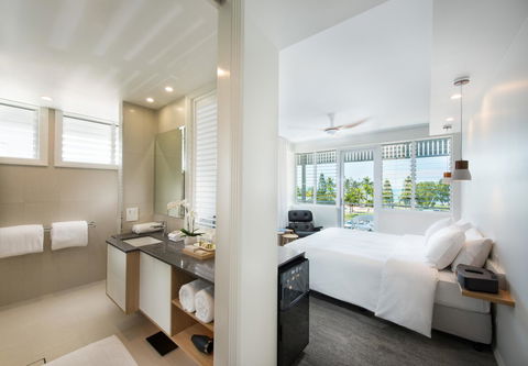 Heart Hotel And Gallery Whitsundays - Kalgoorlie Accommodation 2