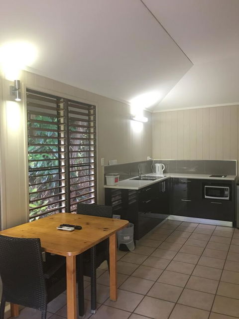 Eco Village Mission Beach - Kalgoorlie Accommodation 13