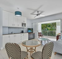 Couples private spa beach getaway - Kalgoorlie Accommodation