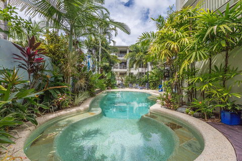 Sea Point On Trinity Beach - Kalgoorlie Accommodation 23