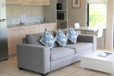 Sea Point On Trinity Beach - Kalgoorlie Accommodation 18