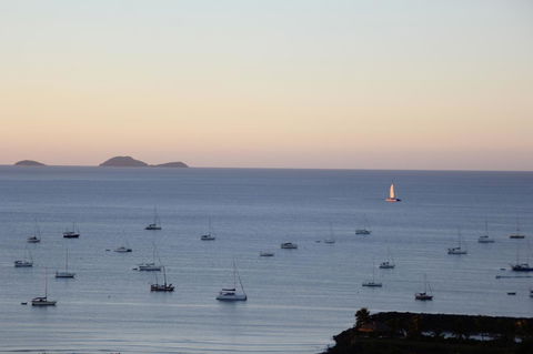 Martinique Whitsunday Resort - Kalgoorlie Accommodation 33