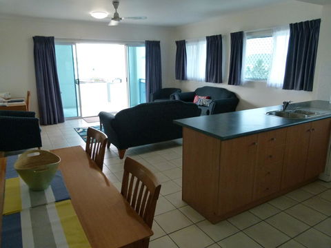 Madison Ocean Breeze Apartments - Kalgoorlie Accommodation 25