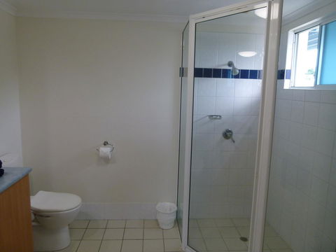 Madison Ocean Breeze Apartments - Kalgoorlie Accommodation 35