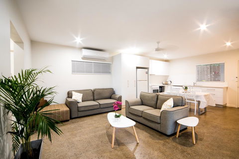 Whitsunday Luxury Homes - Kalgoorlie Accommodation 30