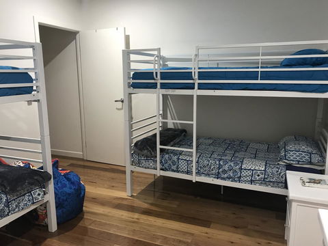 Whitsunday Luxury Homes - Kalgoorlie Accommodation 37