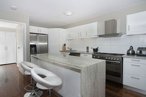 Beach House On Tradewinds Avenue - Kalgoorlie Accommodation 4