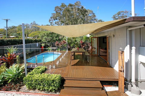 Beach House On Jones Parade, Central Coolum Beach - Kalgoorlie Accommodation 0