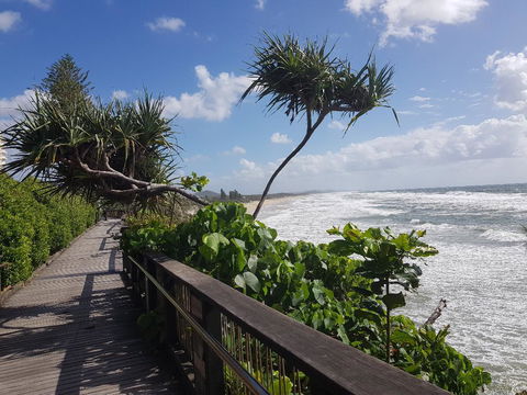 Beach House On Jones Parade, Central Coolum Beach - Kalgoorlie Accommodation 12