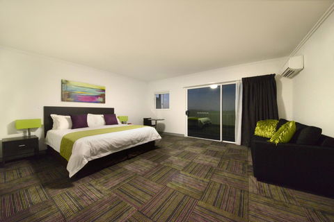 Mackay Oceanside Central Hotel Official - Kalgoorlie Accommodation 24