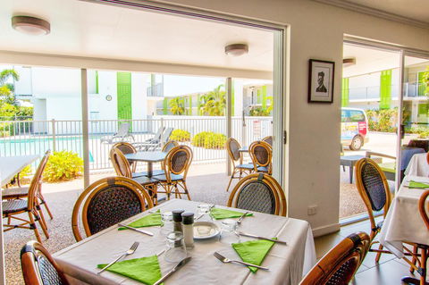 Mackay Oceanside Central Hotel Official - Kalgoorlie Accommodation 4