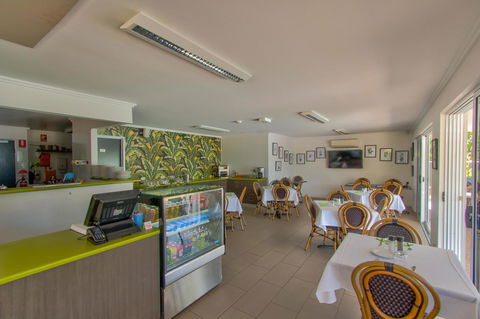 Mackay Oceanside Central Hotel Official - Kalgoorlie Accommodation 14