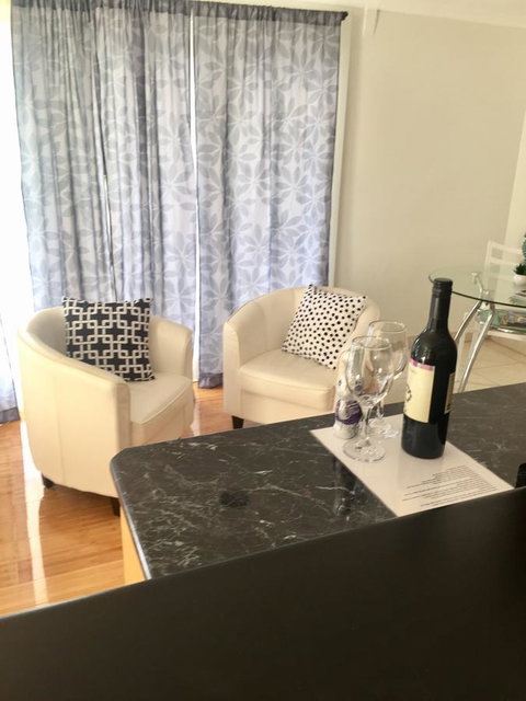 Bella By The Beach - Kalgoorlie Accommodation 10