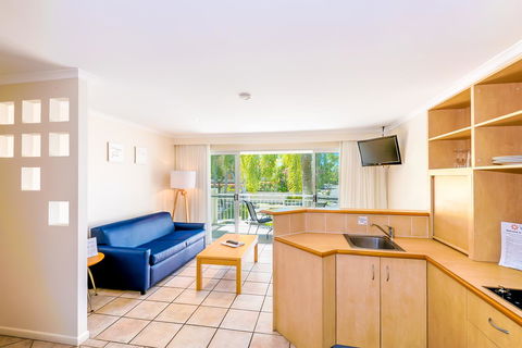 At The Sound Noosa Motel - Kalgoorlie Accommodation 25