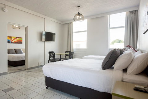Nightcap At Emerald Star Hotel - Kalgoorlie Accommodation 25