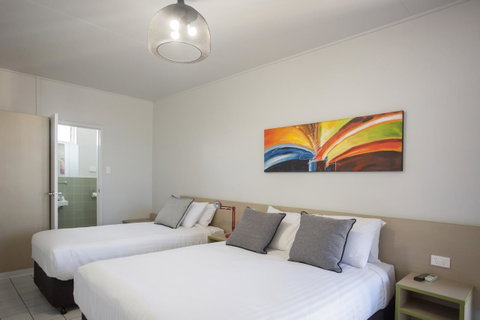Nightcap At Emerald Star Hotel - Kalgoorlie Accommodation 43
