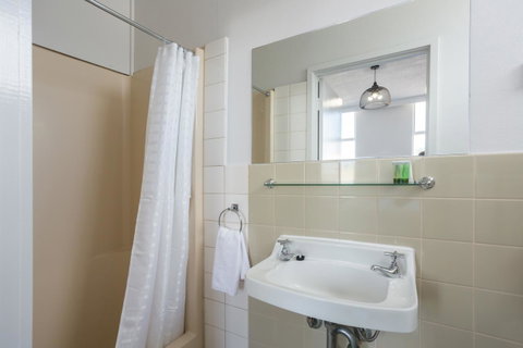 Nightcap At Emerald Star Hotel - Kalgoorlie Accommodation 20