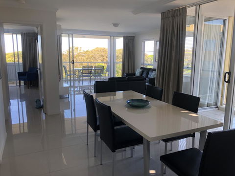 Seachange Coolum Beach - Kalgoorlie Accommodation 32