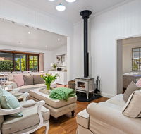 Frangipani House - Kalgoorlie Accommodation