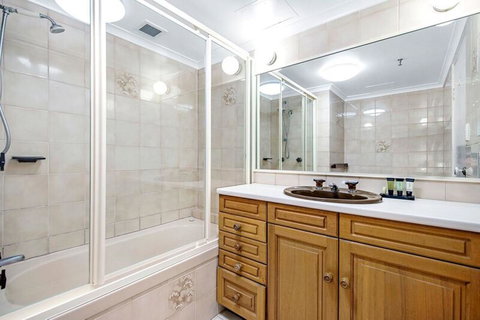 ULTIQA Beach Haven On Broadbeach - Kalgoorlie Accommodation 39