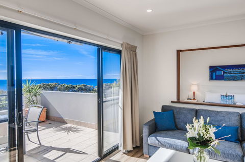 The Point Coolum - Kalgoorlie Accommodation 11