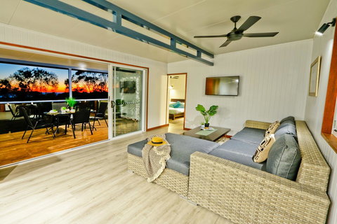 The Summit 1770 - Kalgoorlie Accommodation 11