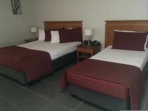The Robert Towns - Kalgoorlie Accommodation 23