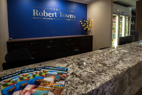The Robert Towns - Kalgoorlie Accommodation 2