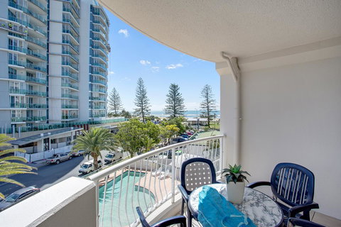 Kirra Beach Apartments - Kalgoorlie Accommodation 16