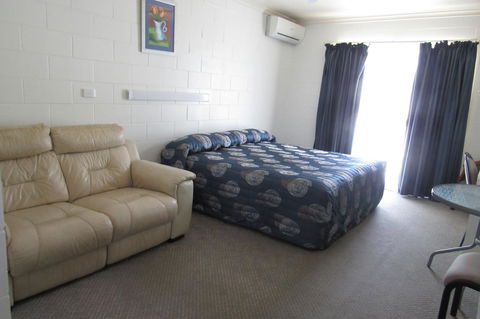 The Park Motel - Kalgoorlie Accommodation 3