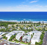 Element on Coolum Beach - Kalgoorlie Accommodation