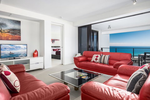 Ultra Broadbeach - Kalgoorlie Accommodation 17
