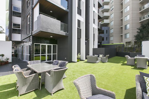 Menso At Southbank - Kalgoorlie Accommodation 5