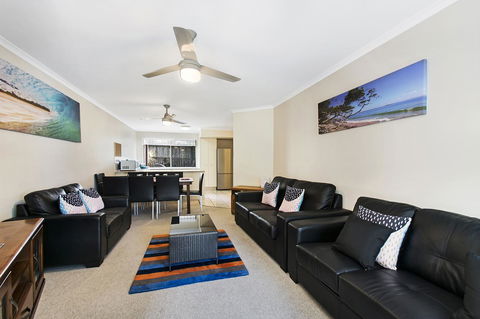 Growder Court 3 - Coolum Beach QLD - Kalgoorlie Accommodation 16