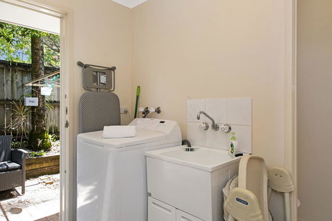 Growder Court 3 - Coolum Beach QLD - Kalgoorlie Accommodation 32