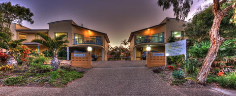Coolum Beach Getaway Resort - Kalgoorlie Accommodation 0