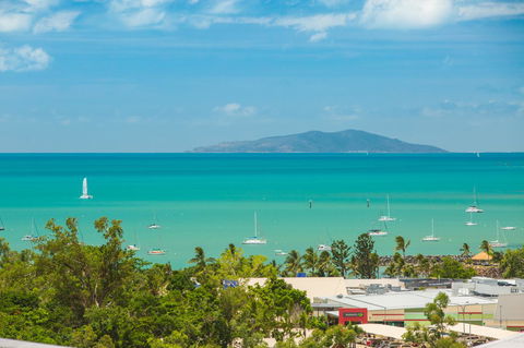 Azure Sea Whitsunday Resort - Kalgoorlie Accommodation 39