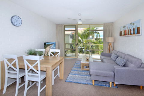 Surf Dance Apartments - Kalgoorlie Accommodation 4
