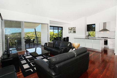 224 Centenary Heights Road Coolum Beach, 500 Dollar Bond, Linen Included - Kalgoorlie Accommodation 3