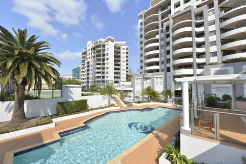 The Oasis Apartments - Kalgoorlie Accommodation 0