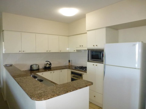 The Oasis Apartments - Kalgoorlie Accommodation 16