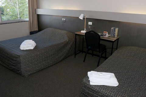Brighton Hotel - Kalgoorlie Accommodation 4