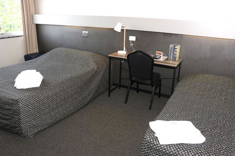 Brighton Hotel - Kalgoorlie Accommodation 3