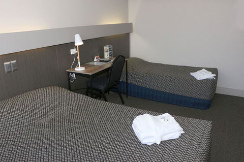 Brighton Hotel - Kalgoorlie Accommodation 6