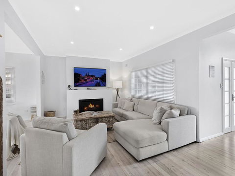 Waterview Beach House - Kalgoorlie Accommodation 2