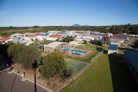 Wavecrest Village & Tourist Park - Kalgoorlie Accommodation 1