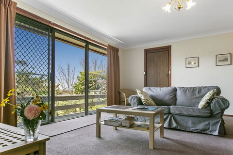 Wentworth Rose - Kalgoorlie Accommodation 3