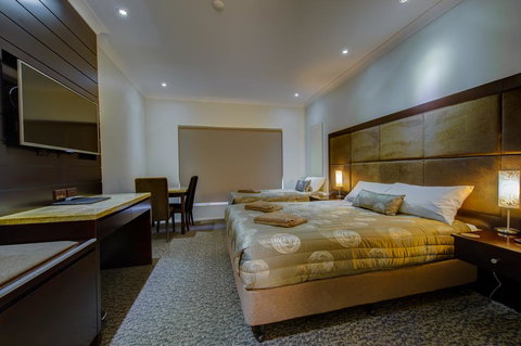 Western Downs Motor Inn - Kalgoorlie Accommodation 1