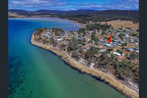 Weston Farm Seaside Stay - Kalgoorlie Accommodation 0