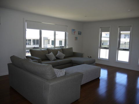 Westwood Villas - Bridport - Kalgoorlie Accommodation 3